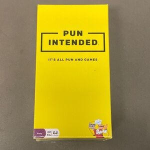 NWT Pun Intended Party Game